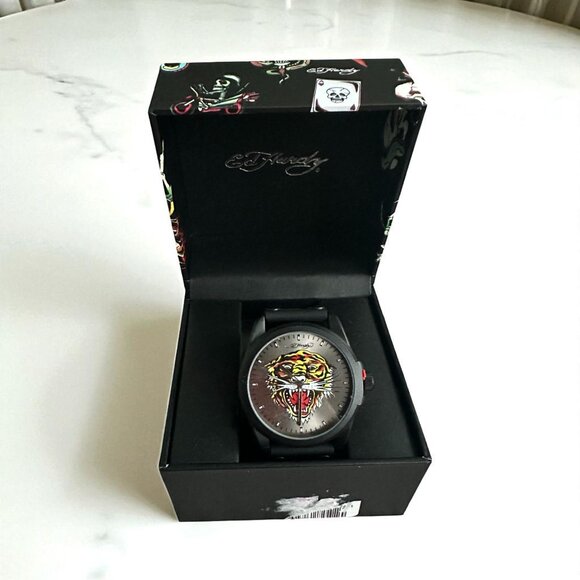 ED HARDY Men's Black Tiger Silicone Band Watch NEW NIB - Picture 1 of 7